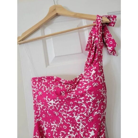J. Crew Bow one-shoulder one-piece swimsuit in blushing meadow 8 NWT - Picture 4 of 10